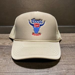 COPY - BRAND NEW Coors Banquet Rodeo beige trucker Hat with snapback